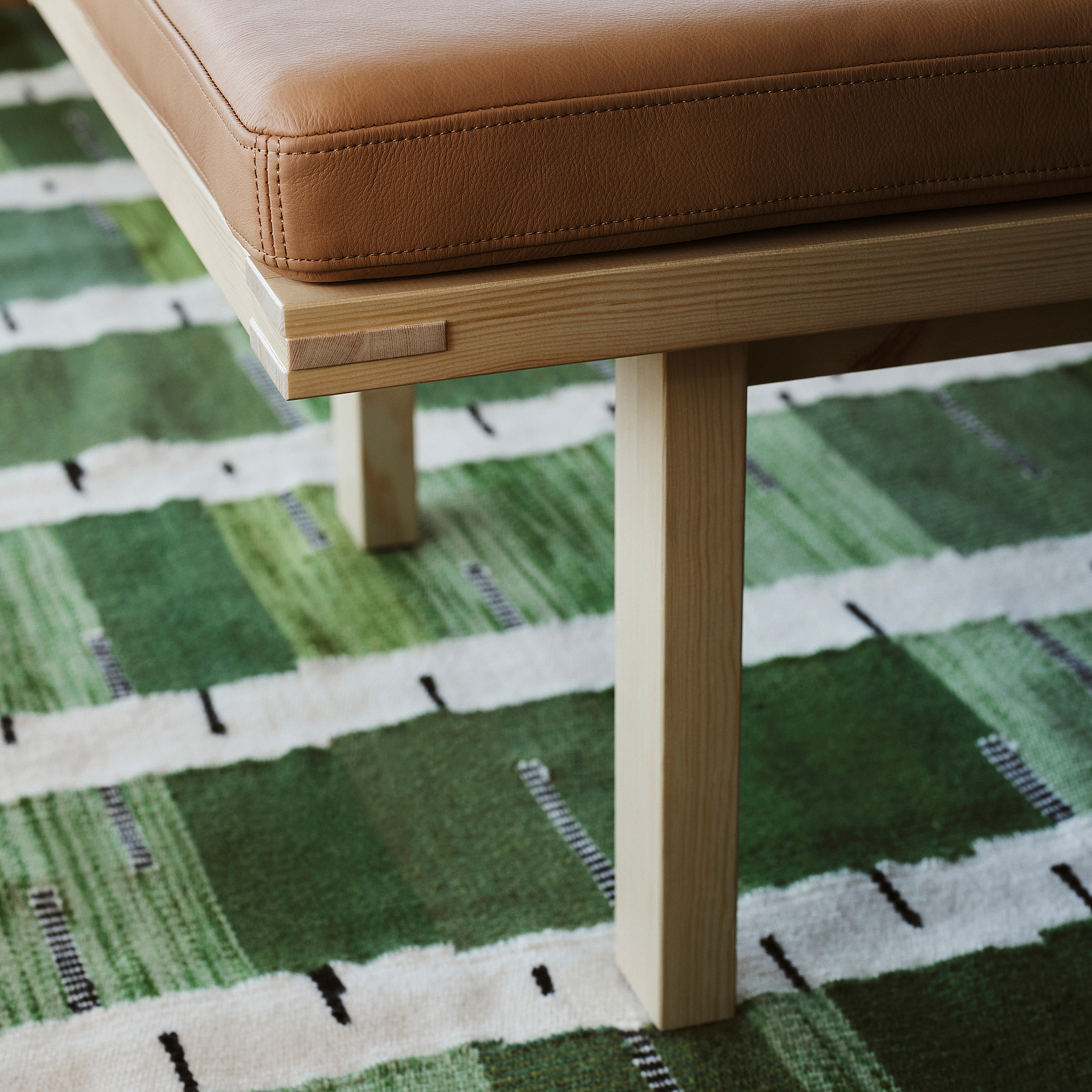 STOCKHOLM 2025 rug, flatwoven green/white/black handwoven | IKEA Eesti