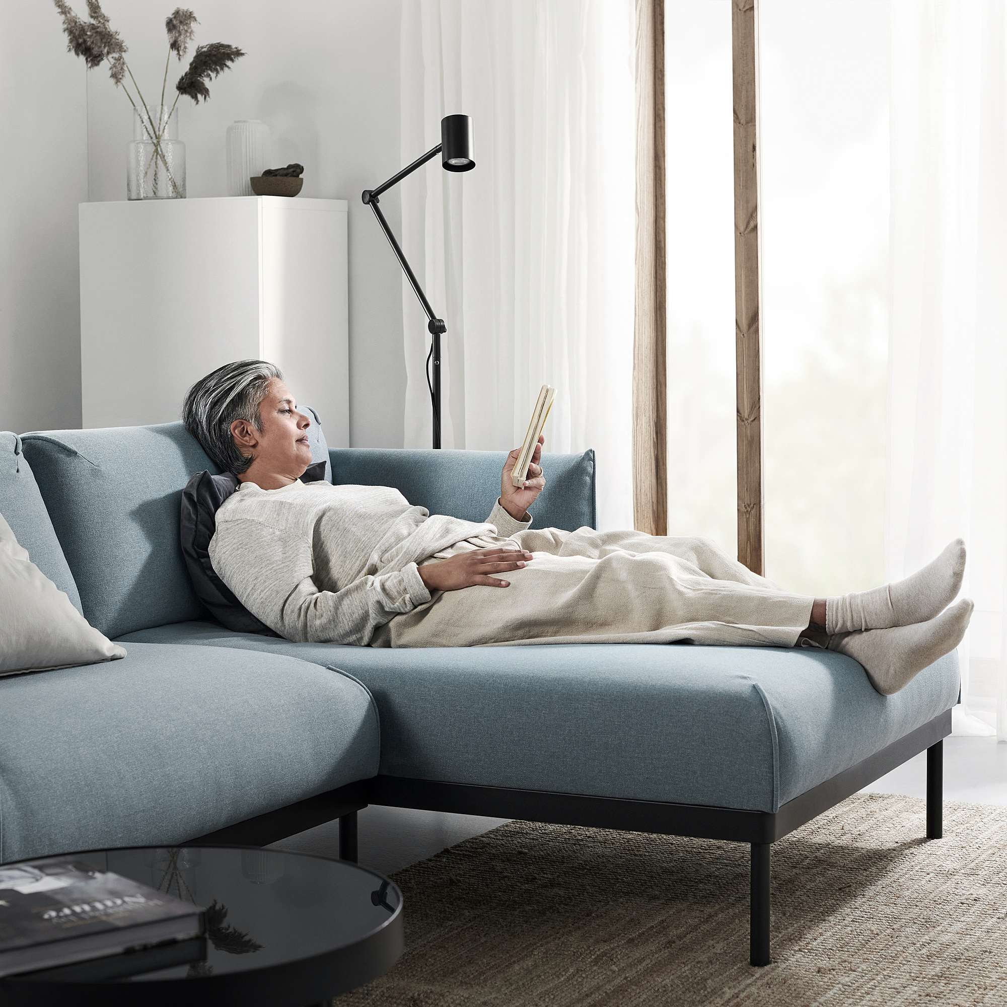 ÄPPLARYD 4-seat sofa with chaise longue Gunnared light blue