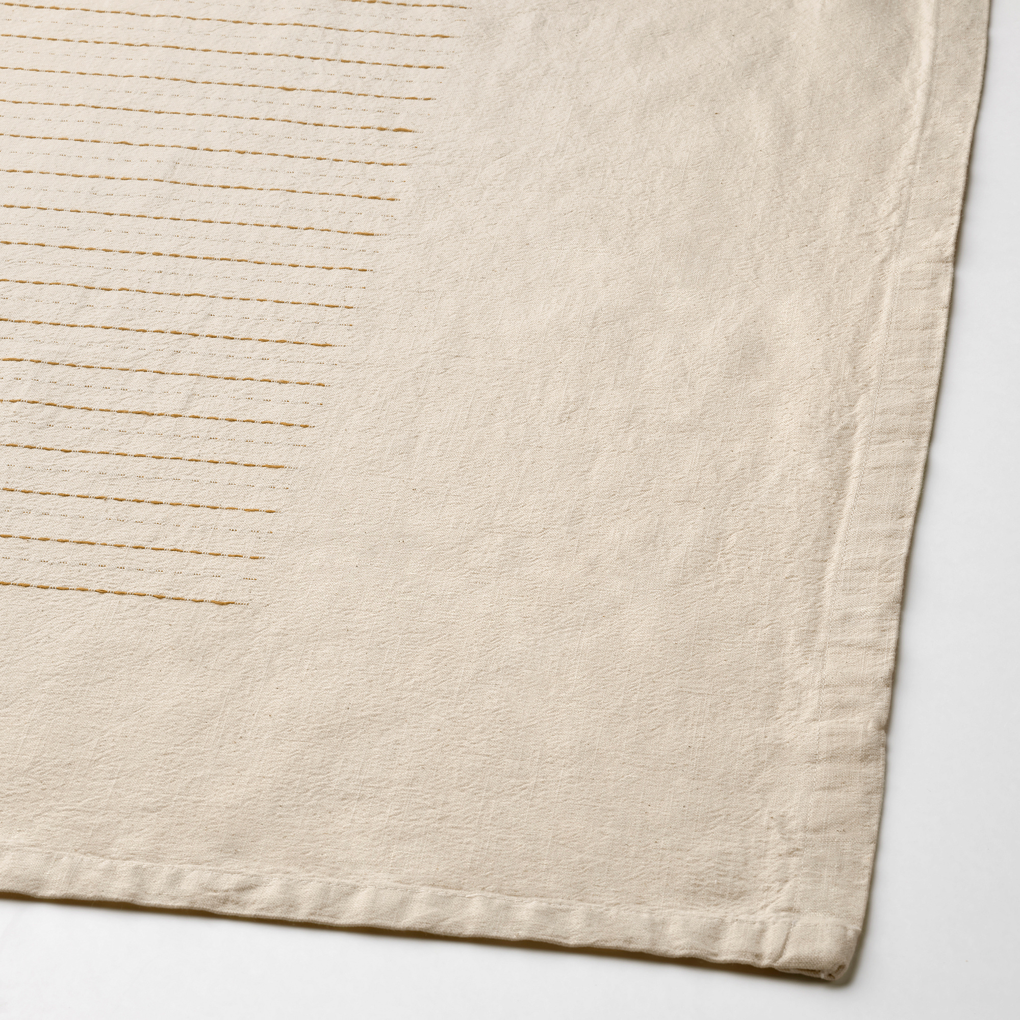 SOMMARFLOX tablecloth dark yellow/beige 145x240 cm IKEA Eesti