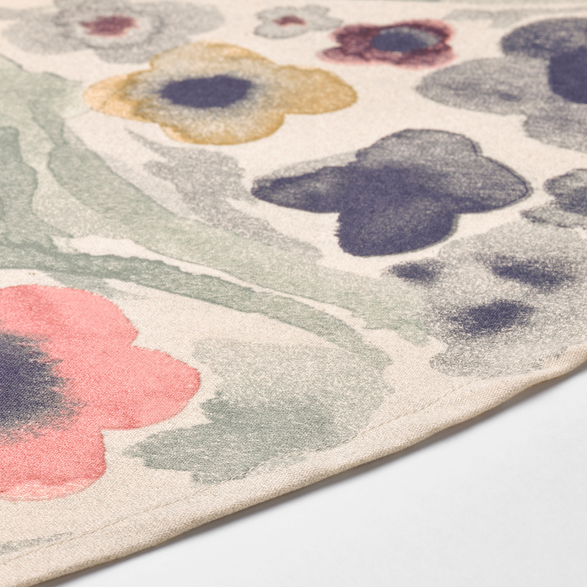 SOMMARFLOX tablecloth patterned flower/multicolour 150 cm IKEA Latvija