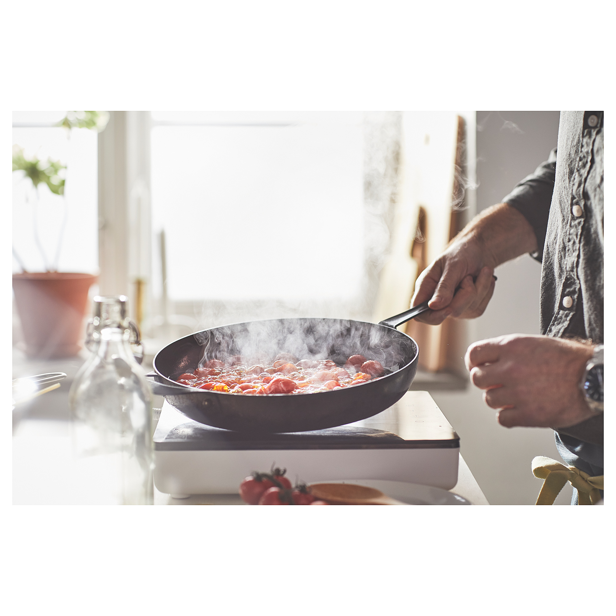 VARDAGEN frying pan carbon steel 28 cm IKEA Lietuva