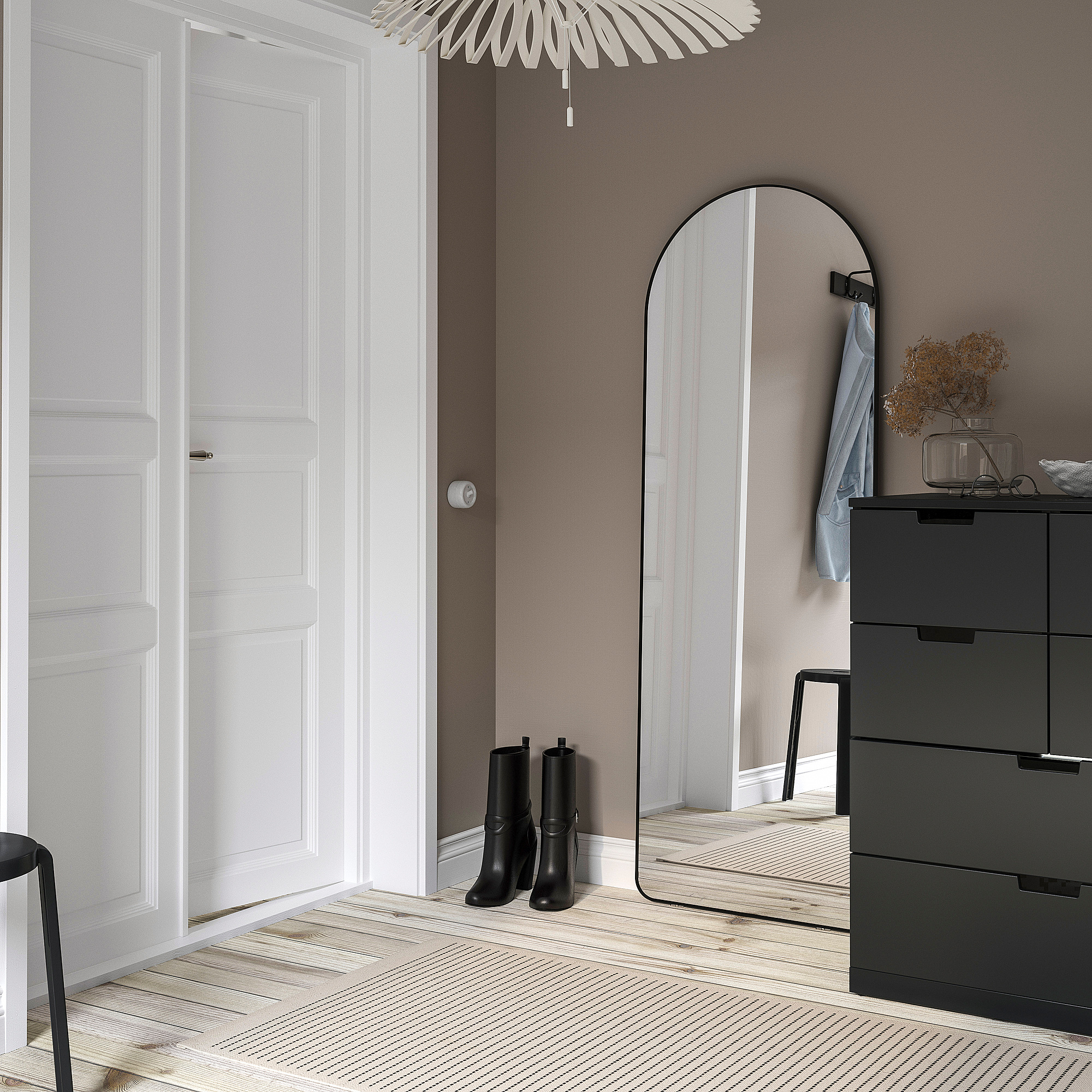 LINDBYN mirror black | IKEA Eesti