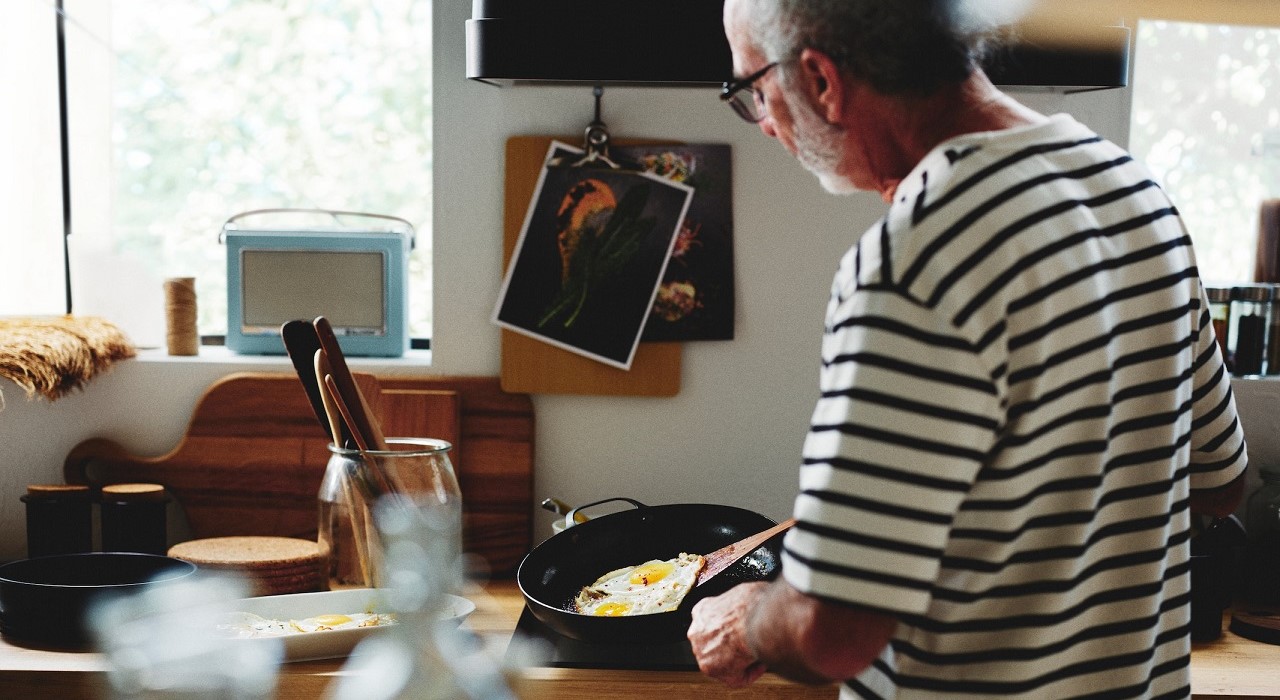 From earth to plate: a kitchen for everyday cooking image 1