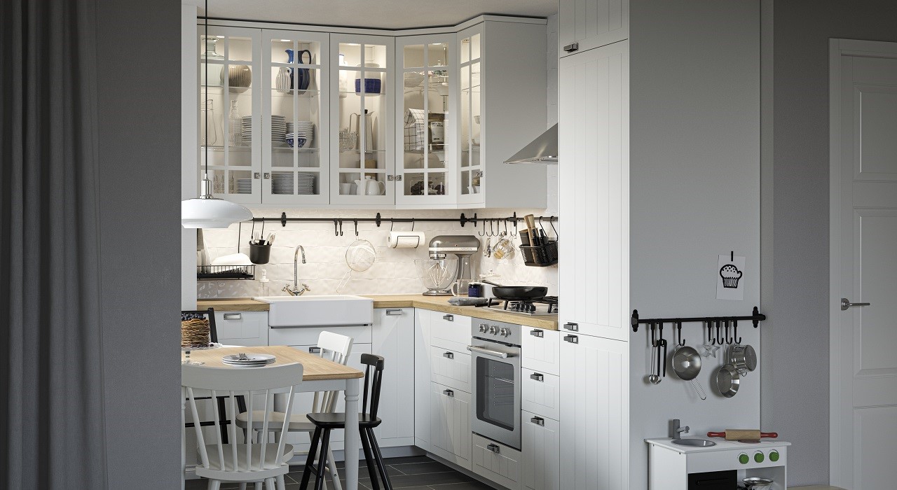 STENSUND white grooved panel kitchen image 1