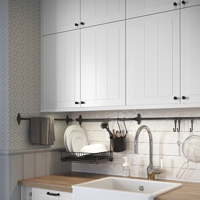 STENSUND white grooved panel kitchen image 1