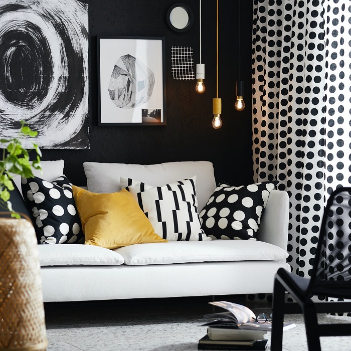 What makes the first impression of your home? image 1