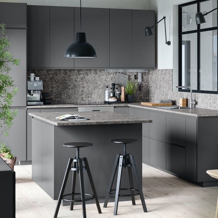 What makes the first impression of your home? image 1