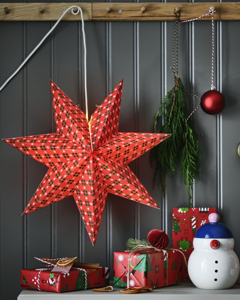Christmas lighting image 1