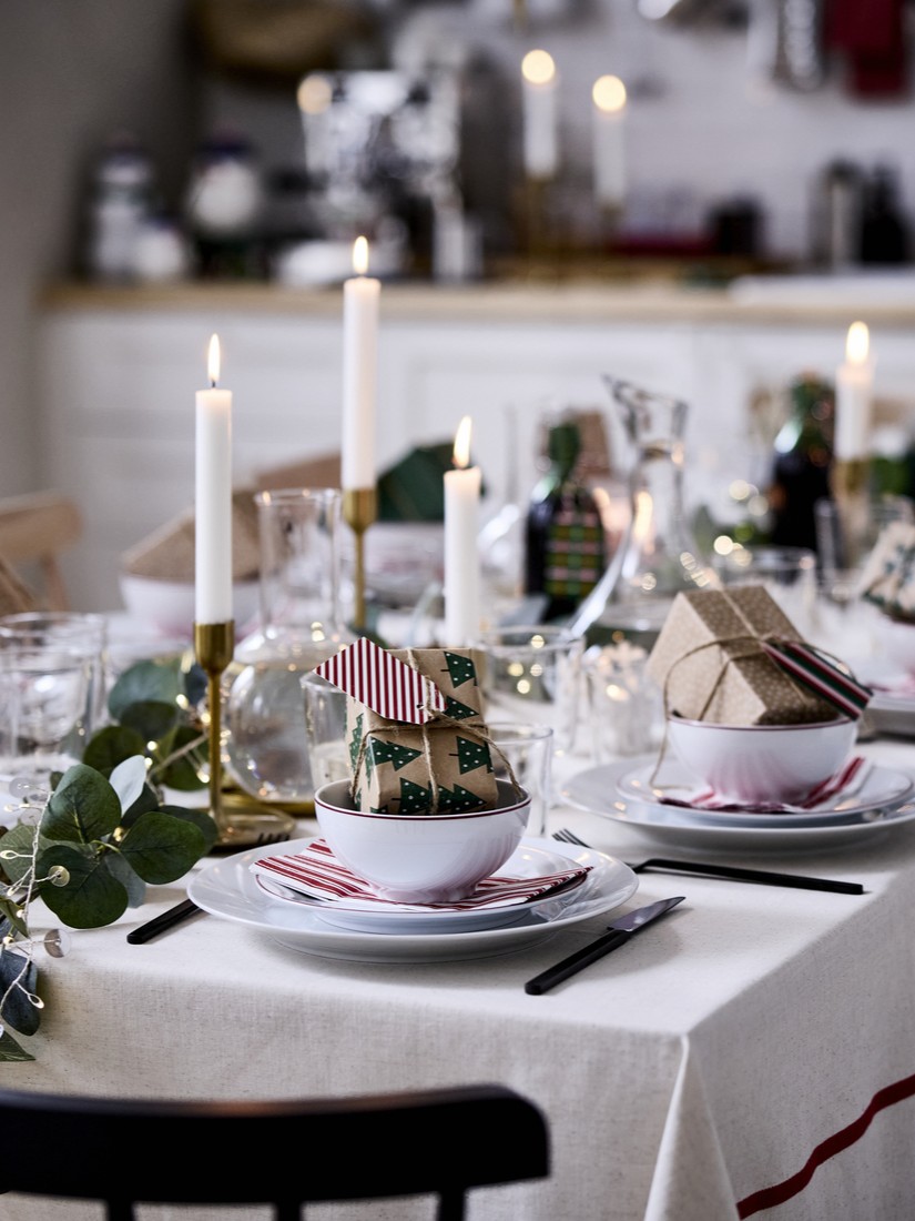 Table setting image 1