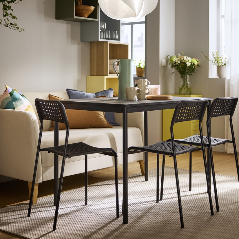 Dining room image 1