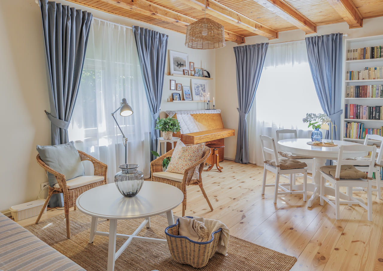 „Namų idėja su IKEA“: Provanso stiliaus svetainė su valgomuoju image 1