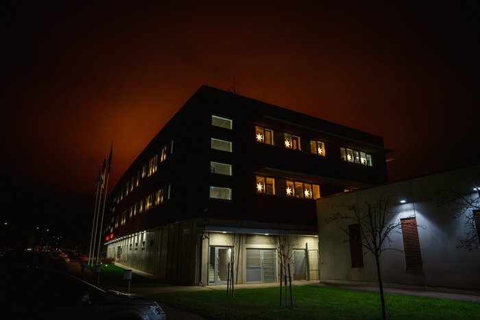 A view of one end of the rescue center building, with the STRÅLA stars shining in the windows