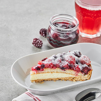 Dish at the Swedish Restaurant: Varškės desertas su braškėmis