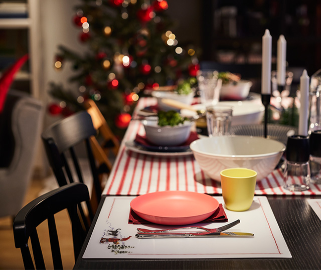 3 ways to set a stylish winter table image 1